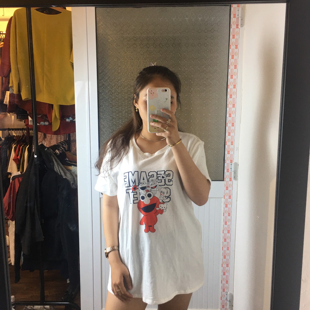 Áo Thun Trắng Họa Tiết Dành Cho Nữ