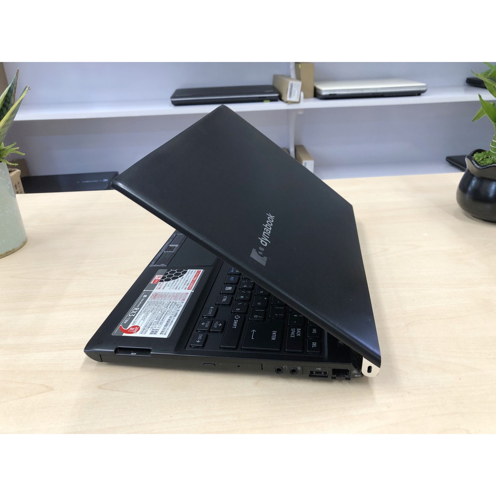 Laptop TOSHIBA T8M - Core i5 M520 - Ram 4G - HDD 250GB -13.3inch HD