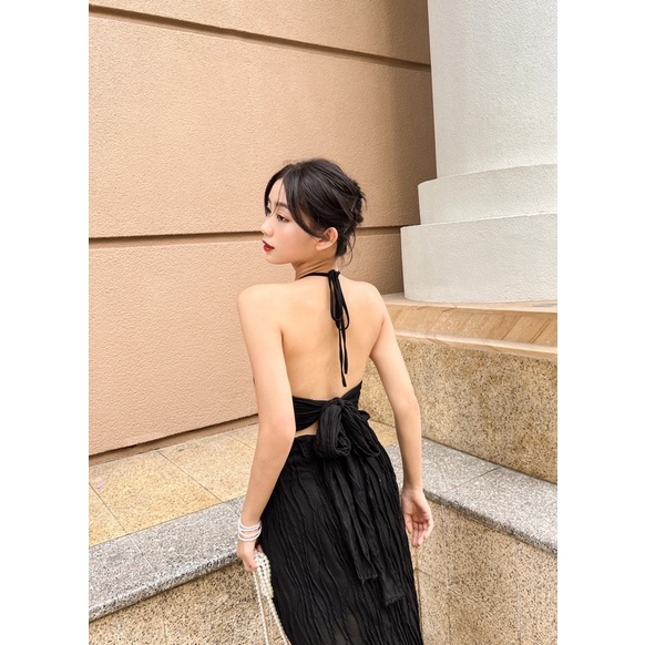 Đầm cổ yếm hở lưng REVERCLOTHINGS Shea Dress