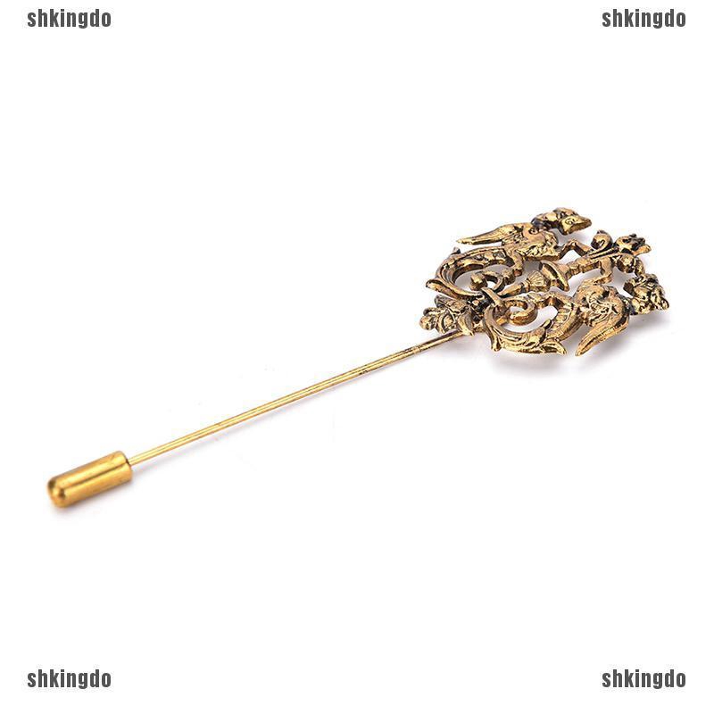 Ghim cài áo điêu khắc tinh xảo mang hơi hướng cổ điển