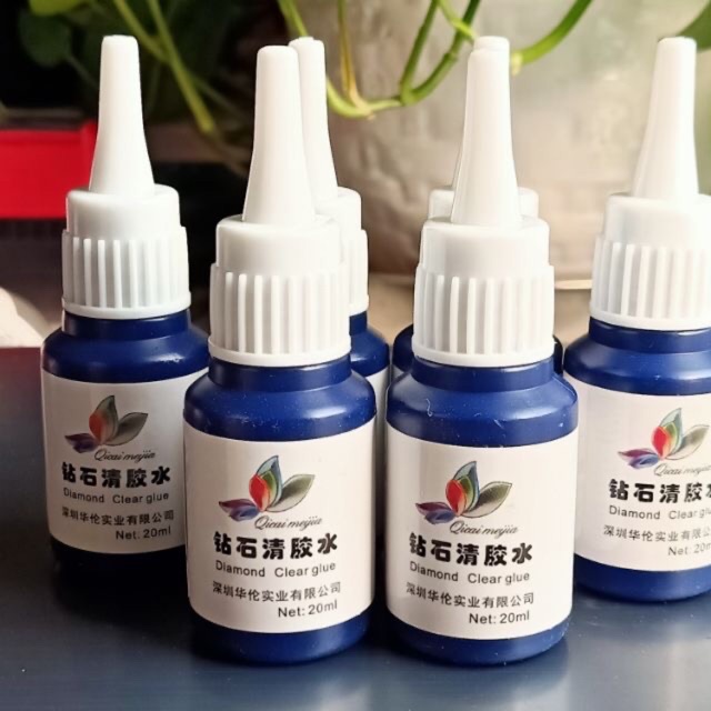 Sáng đá Diamond clear glue
