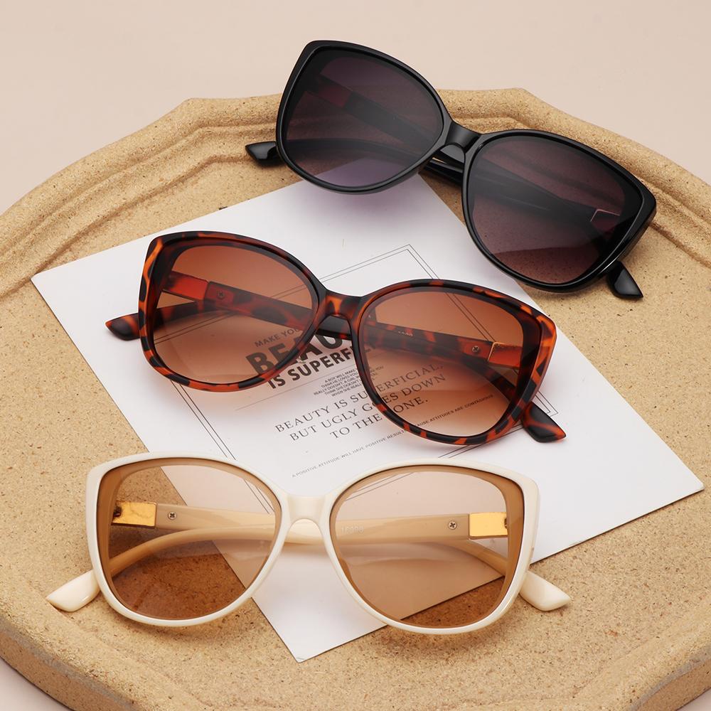 Kính Mát Mắt Mèo Chống Tia UV400 Thời Trang Cho Nữ