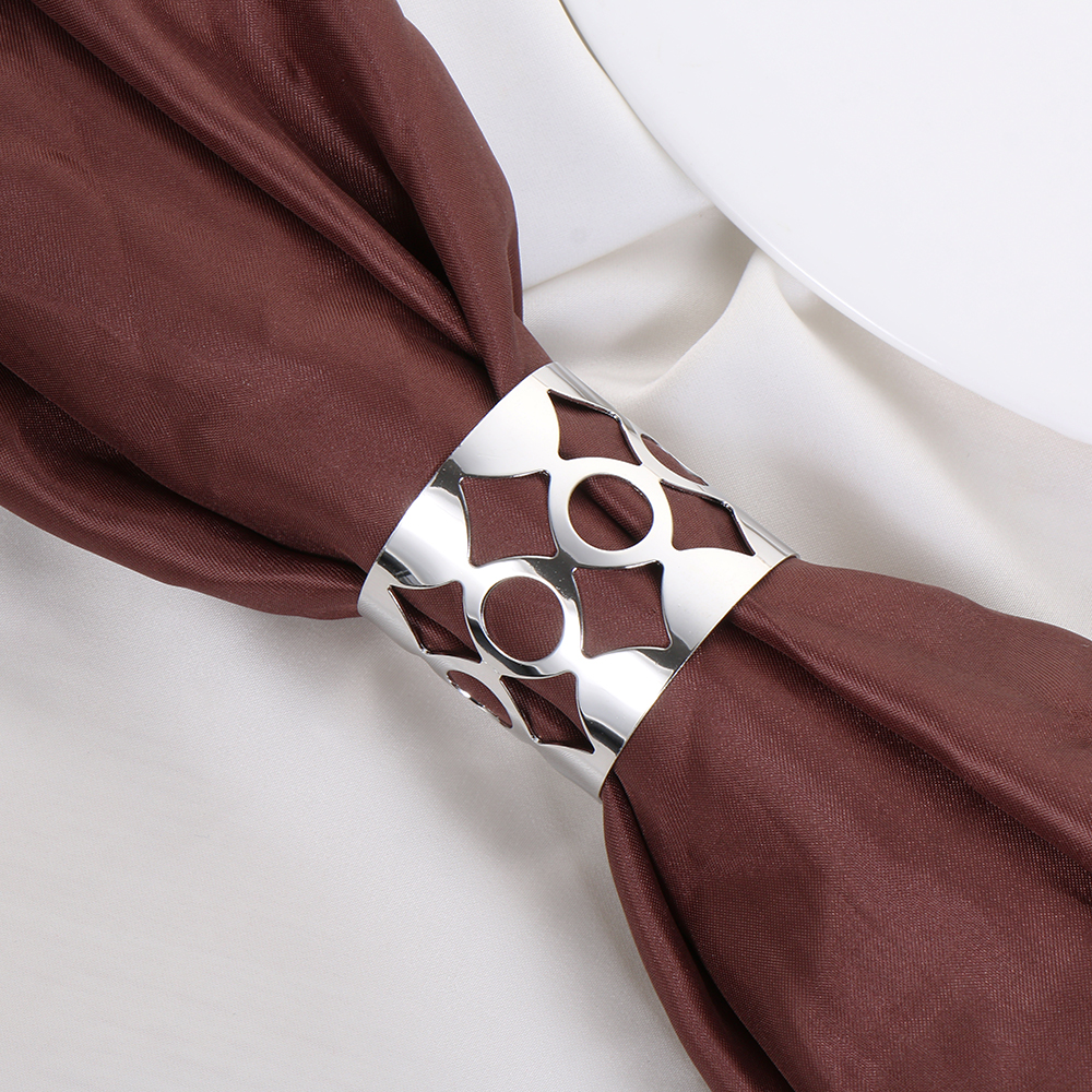 Kẹp Giữ Khăn Ăn Hình Trái Tim Trang Trí Bàn Ăn