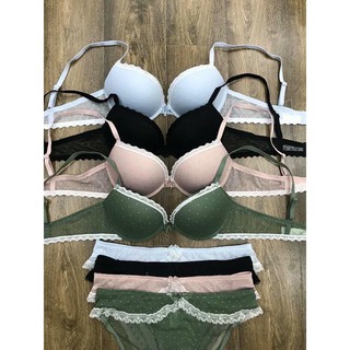 Set viền ren chấm bi