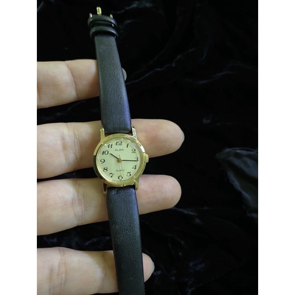 Đồng hồ nữ Alba
