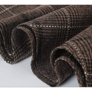 Chân váy xoè kẻ