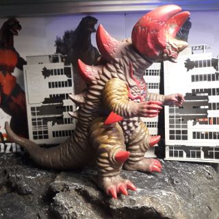 Mô hình đồ chơi khủng long Godzilla. Quái vật Kaiju.