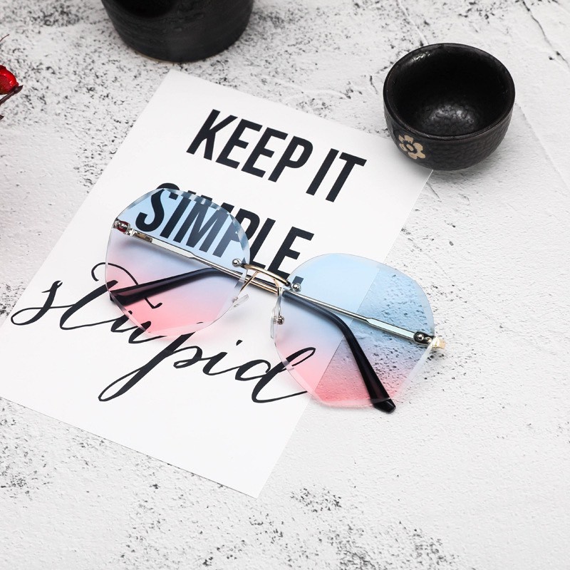 Kính Mát Nữ Đa Giác Thời Trang Tròng Không Viền Màu Sắc Lạ Mắt Phong Cách Dã Ngoại Sang Chảnh K2205 | BigBuy360 - bigbuy360.vn