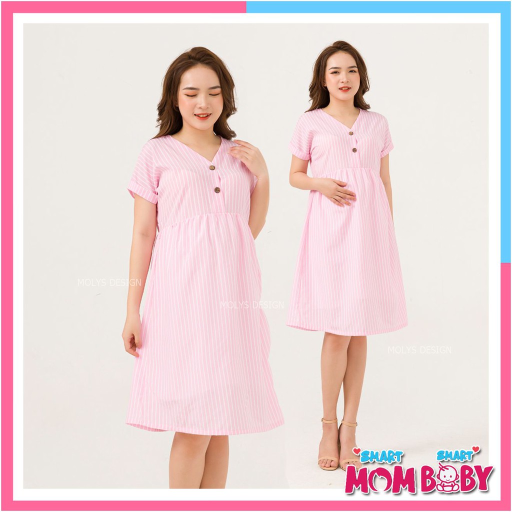 Đầm bầu thiết kế kiểu baybydoll MOLYS M2451 vải thô cúc giữa đũi hồng phấn kẻ trắng sáng da, đủ size mặc tới hết thai kỳ