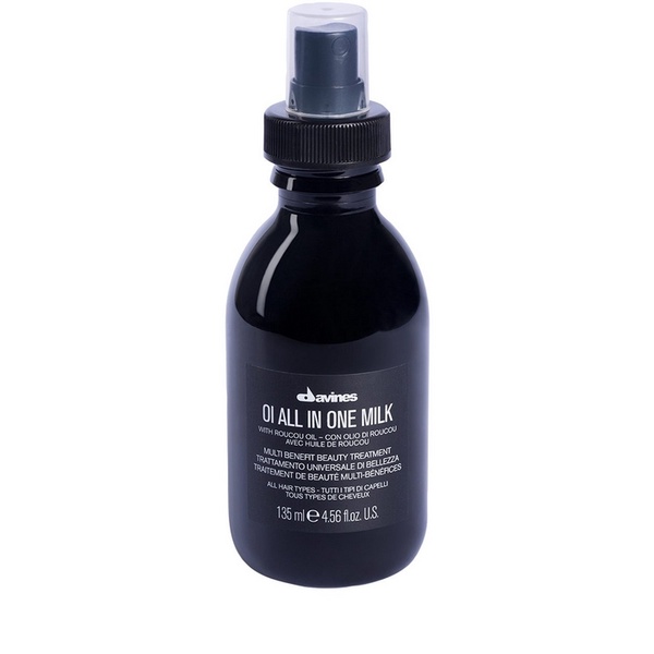 Xịt dưỡng tóc Davines Oi All In One Milk 135ml, là sản phẩm chăm sóc tóc đa năng, chống rối và làm mềm mượt tóc