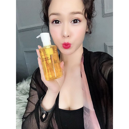 Laura Sunshine Nhật Kim Anh - Gel vệ sinh làm hồng vùng kín Turmeric Essence 220ml