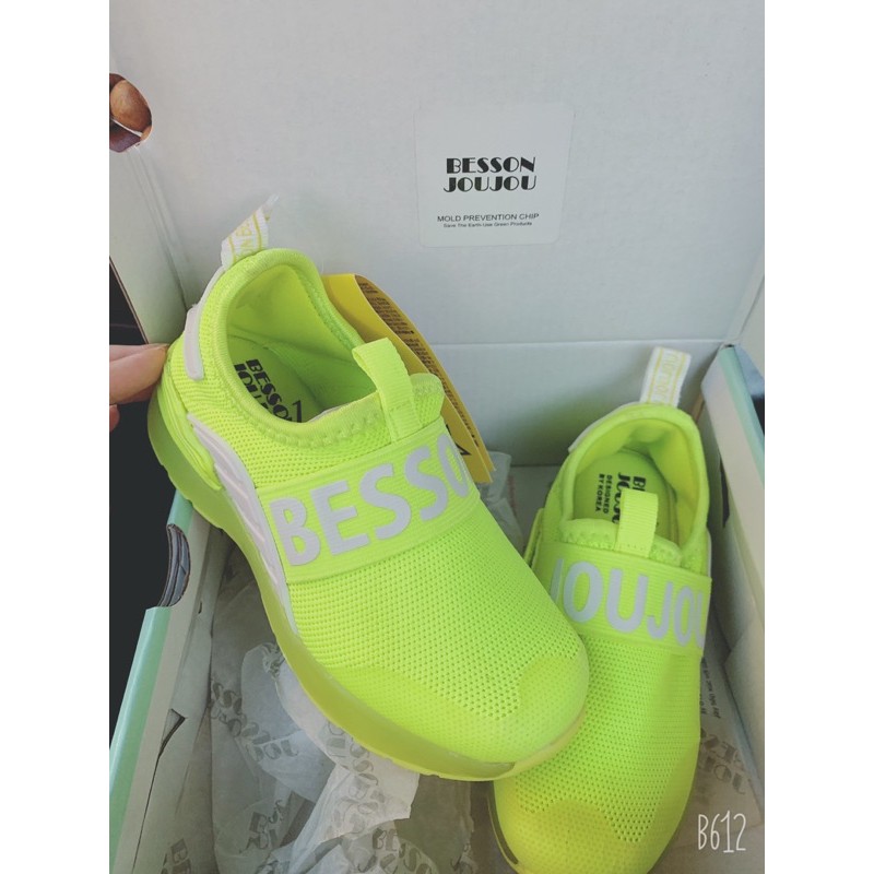 Giày đèn led Besson Joujou
