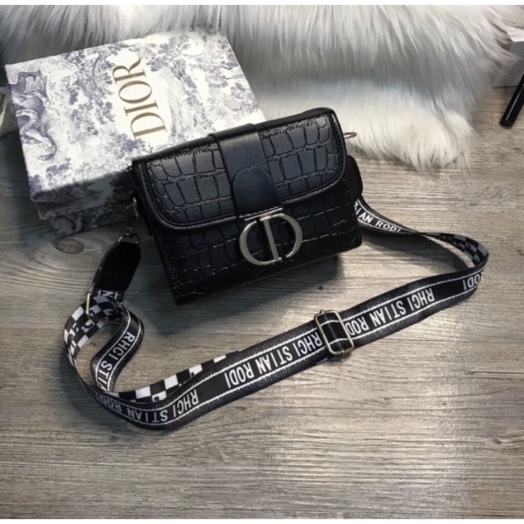 Túi Xách Nữ-Túi Đeo Chéo CD Sang Chảnh Xịn Xò Phong Cách Trẻ Trung