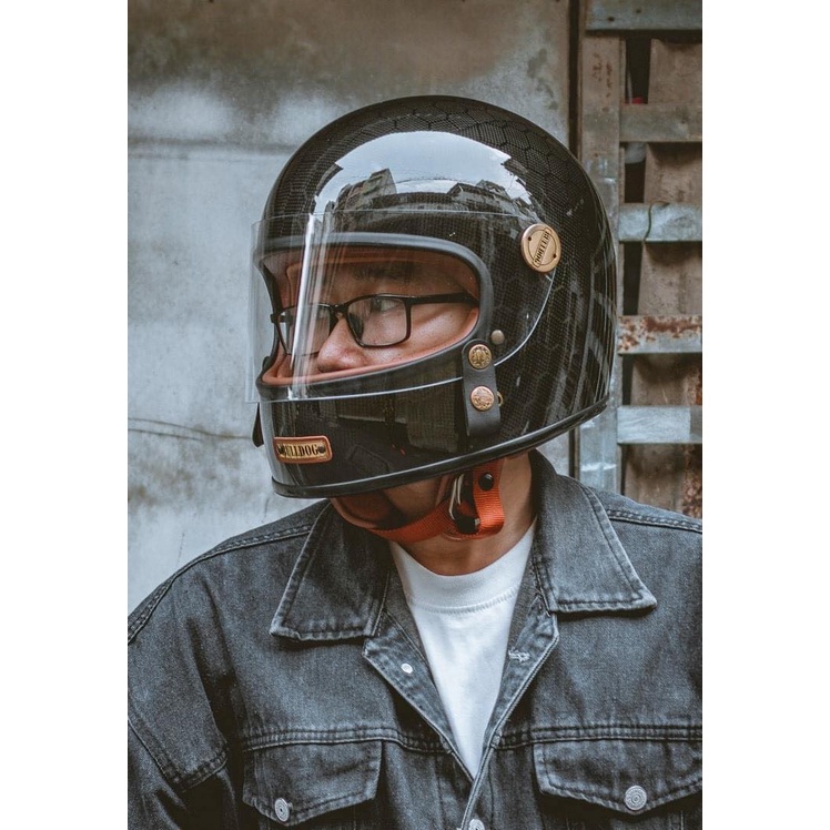 Mũ fullface Bulldog Classico Carbon cổ điển , classic siêu nhẹ