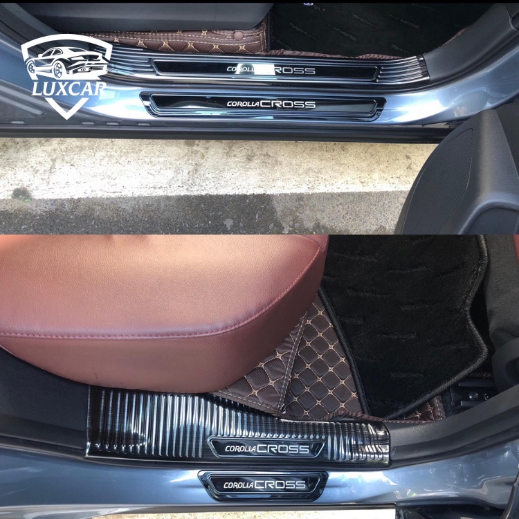 Ốp bậc cửa xe TOYOTA COROLLA CROSS | LUXCAR chất liệu TITAN cao cấp