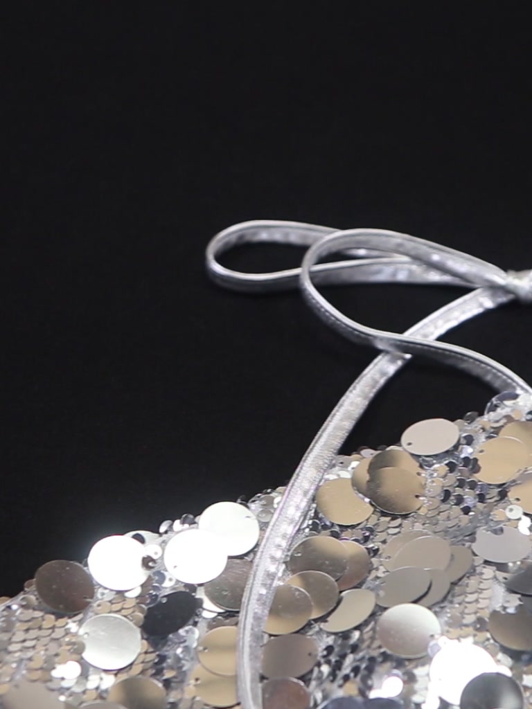 Klalien Áo Hai Dây Mỏng Mùa Hè Đính Kim Sa Bạc Lấp Lánh Thiết Kế Gợi Cảm Cho Nữ | BigBuy360 - bigbuy360.vn