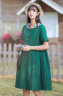 Đầm thủy thủ xanh cổ trắng