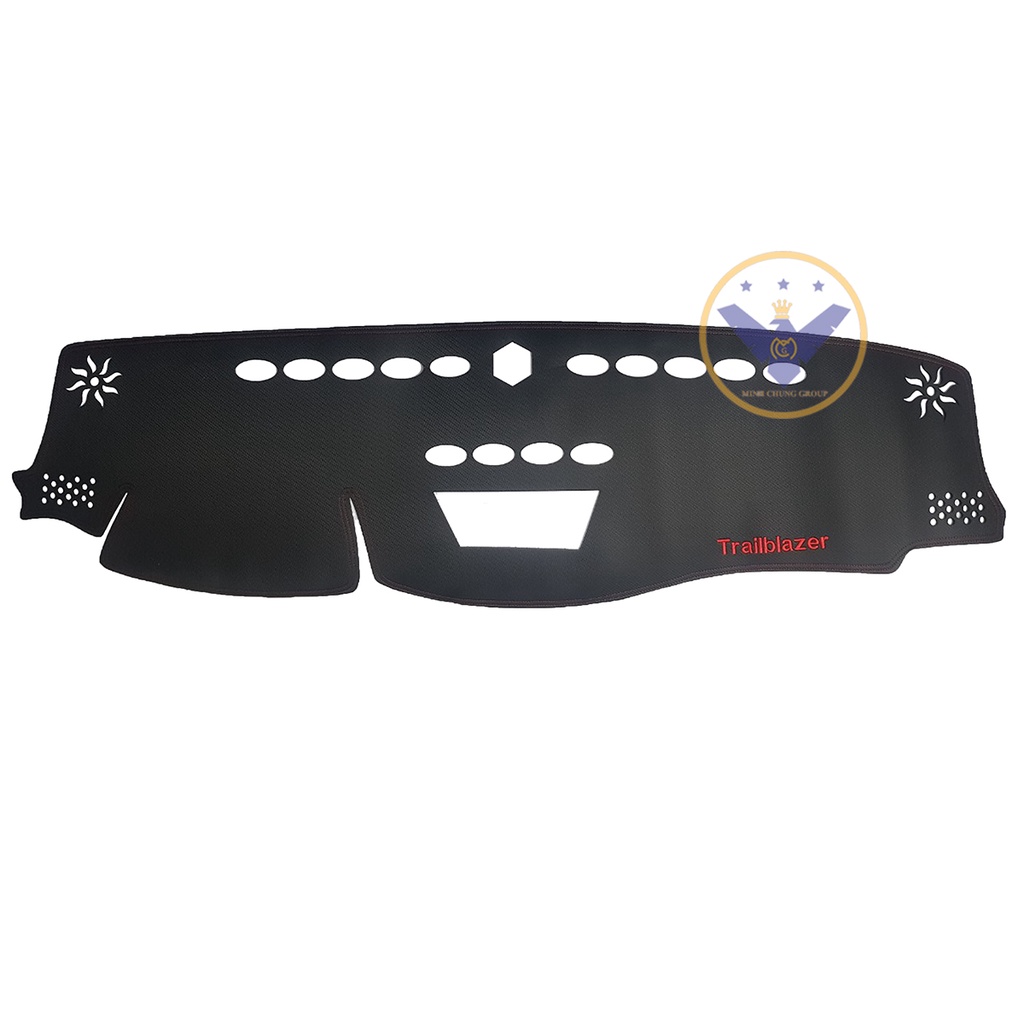 Thảm taplo da vân cacbon chống nắng xe Chevrolet Trailblazer