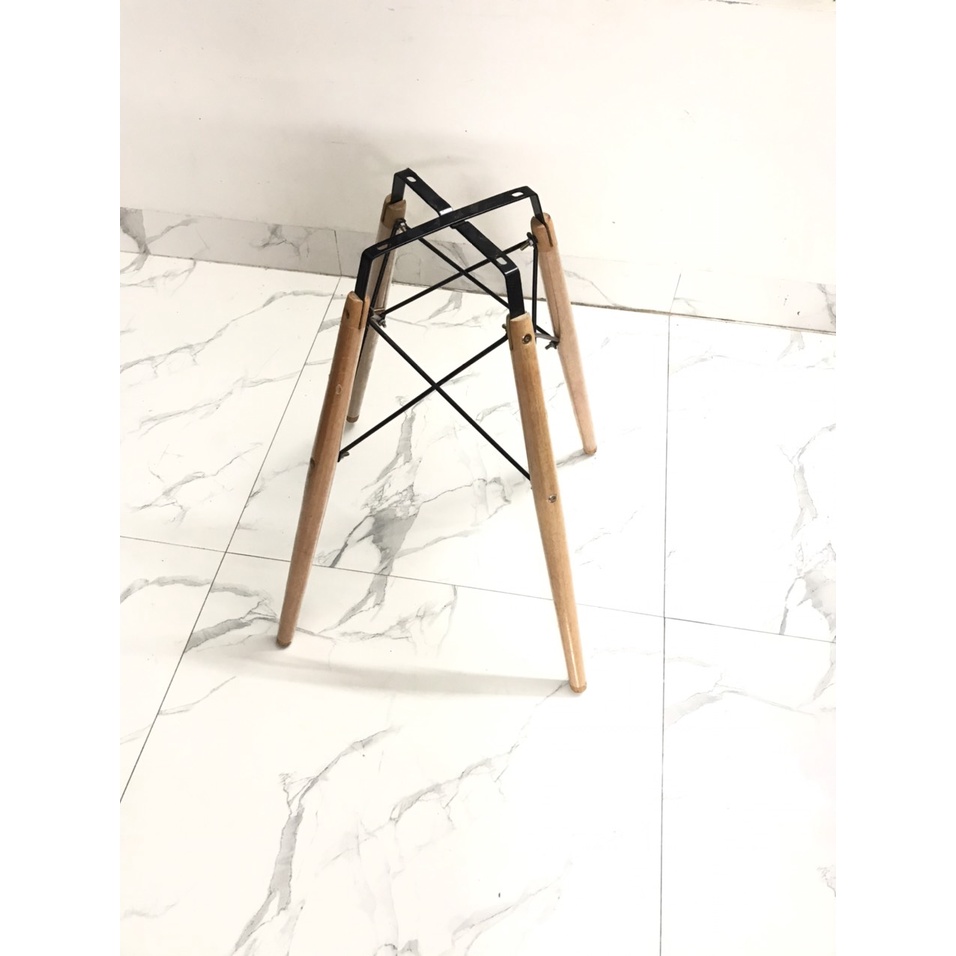 Chân Bàn Gỗ Đan Sắt Cafe Eames