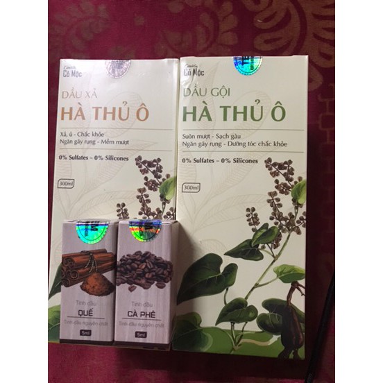 Dầu gội hà thủ ô Cenota, dầu gội thảo dược kích thích mọc tóc | BigBuy360 - bigbuy360.vn