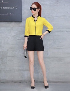 ÁO VIỀN ĐEN NÚT BỌC