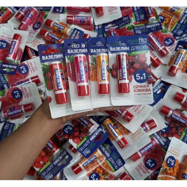 SON DƯỠNG MÔI FITO 5in1 giúp môi căng mịn