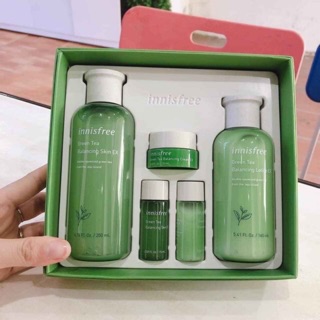 Bộ Dưỡng Ẩm Chuyên Sâu Từ Tinh Chất Trà Xanh Innisfree Green Tea Balancing Skin Care Set EX 5 món