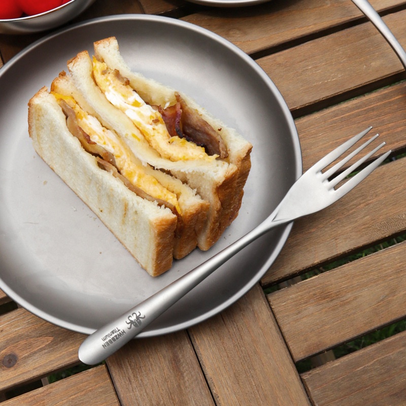 Bộ Muỗng Nĩa Ăn Bằng Hợp Kim Titan Có Thể Gấp Gọn Mang Đi Du Lịch Tiện Lợi