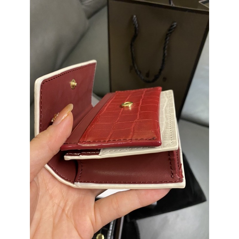 Ví Chữ PPPEEE Chuẩn xuuuuất Xịn Kèm Hộp | BigBuy360 - bigbuy360.vn