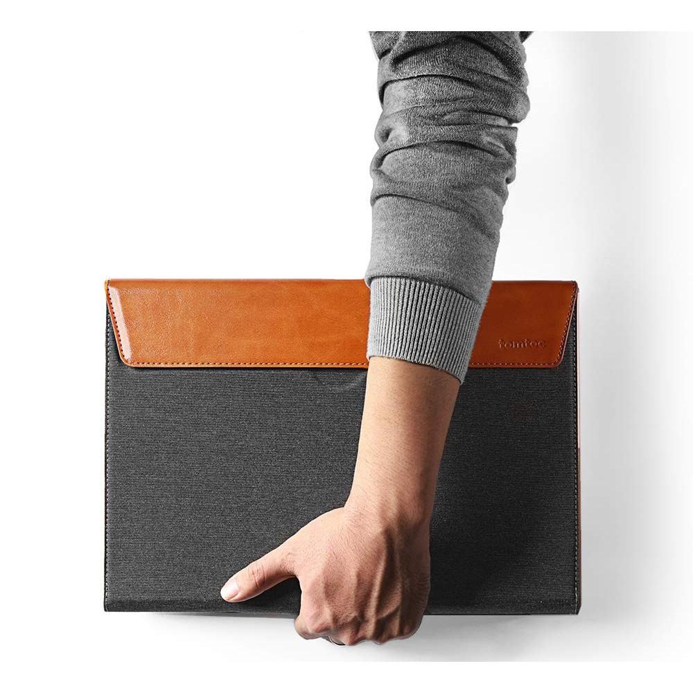 [GIAO NGAY] Túi Chống Sốc For Macbook Pro 13"/ 15"/ 16" TOMTOC (USA) Premium Leather H15 (Gray) | BigBuy360 - bigbuy360.vn