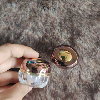 HỦ KEM CAO CẤP THÂN SIÊU XINH 5G NẮP VÀNG HOẶC MẬN TÍA SANG TRỌNG