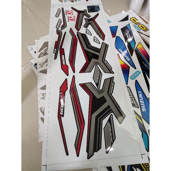 Tem Rời Winner X Rs 150 Đen Phối Xám Chỉ Đỏ