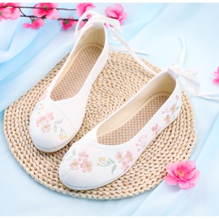 Giầy cổ trang nữ