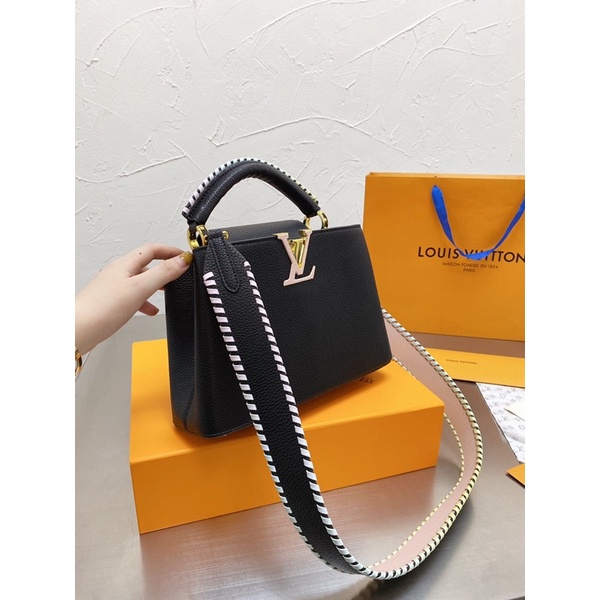 Túi xách nữ LV Capucines FULL BOX
