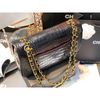 túi classic vân rắn khoá vàng