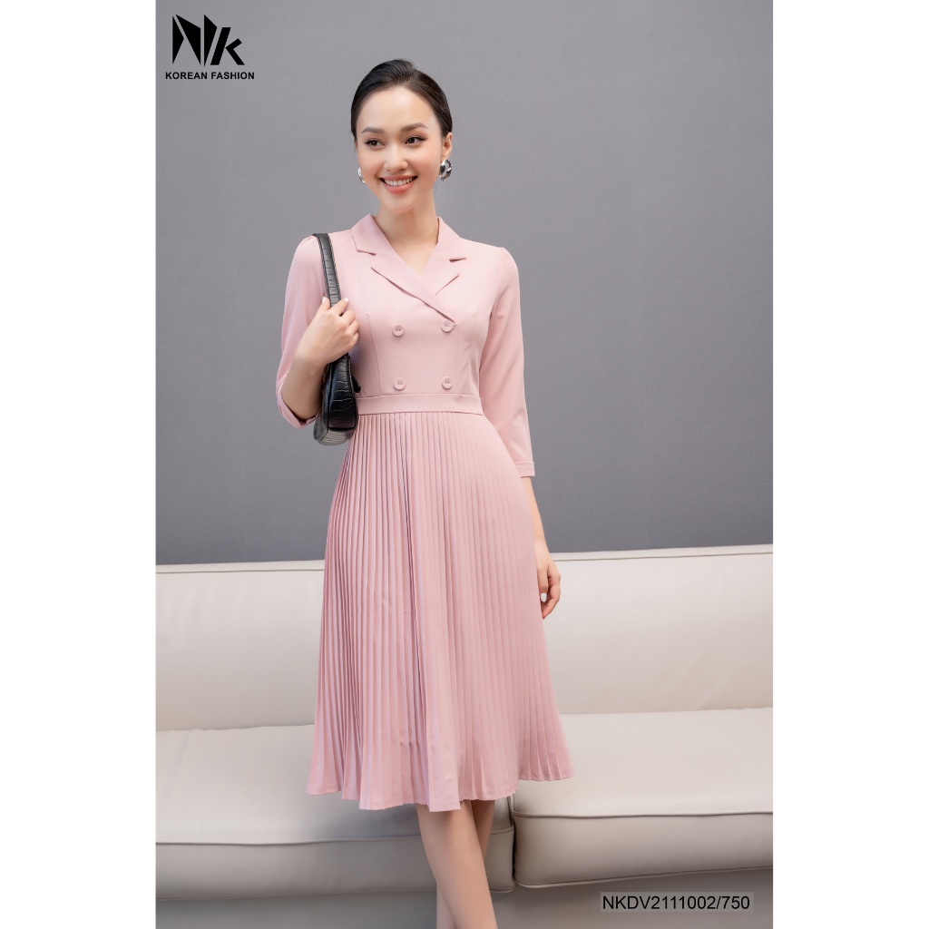 Váy Xếp Ly Dáng Dài Nữ NK Fashion Thiết Kế Cổ Vest Liền Tay Lỡ Có Lớp Lót Chất Vải Hàn Nhập Cao Cấp NKDV2110002