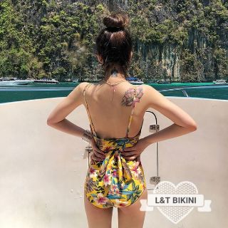 Monokini vàng mustard