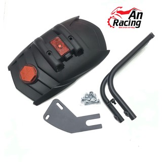 Dè chắn bùn gắn exciter winner kiểu moto có 2 phản quang