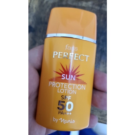 Faris Sunscreen With Foundation SPF50+++PA Japan:Kem chống nắng và kem nền,bật tông da,30ml | BigBuy360 - bigbuy360.vn