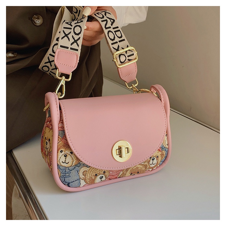 Túi Đeo Chéo Hình Vuông Cỡ Nhỏ In Họa Tiết Chú Gấu Katy Độc Đáo Thời Trang Dễ Phối Đồ