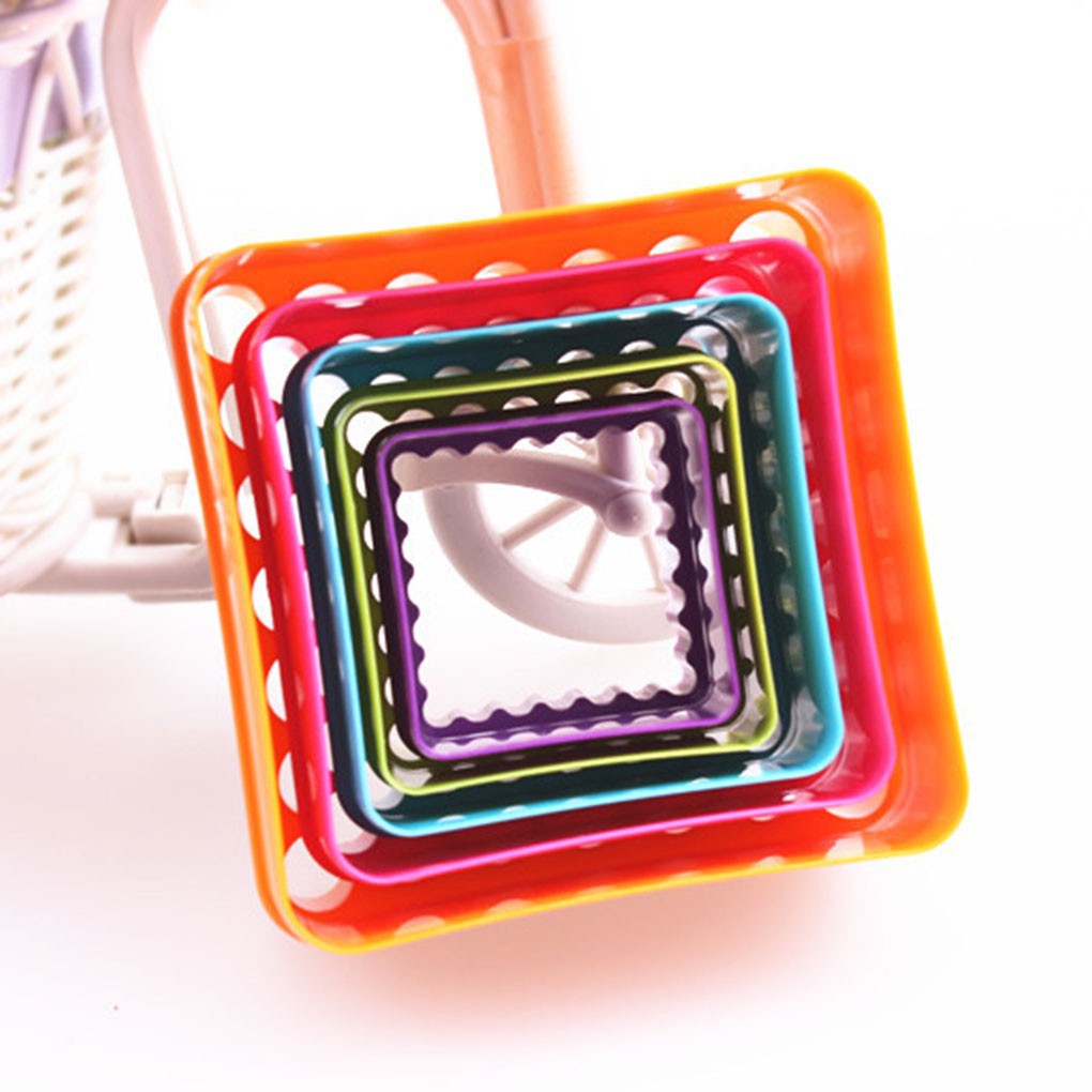 Khuôn nhựa làm bánh nhiều màu nhiều kiểu dáng
