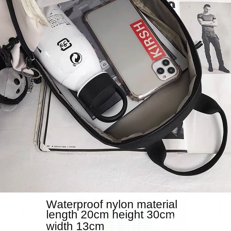 Túi đeo chéo ngực thời trang phong cách Nhật Bản cho nam | BigBuy360 - bigbuy360.vn