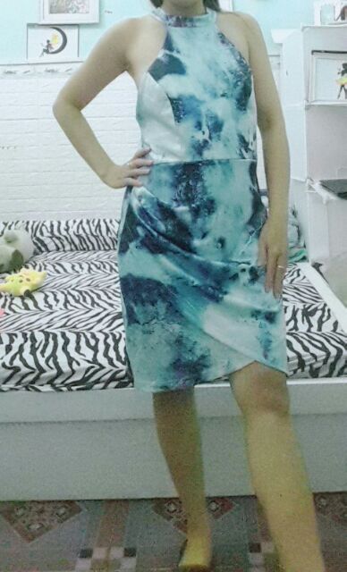 Thanh lý đầm body đẹp 53kg