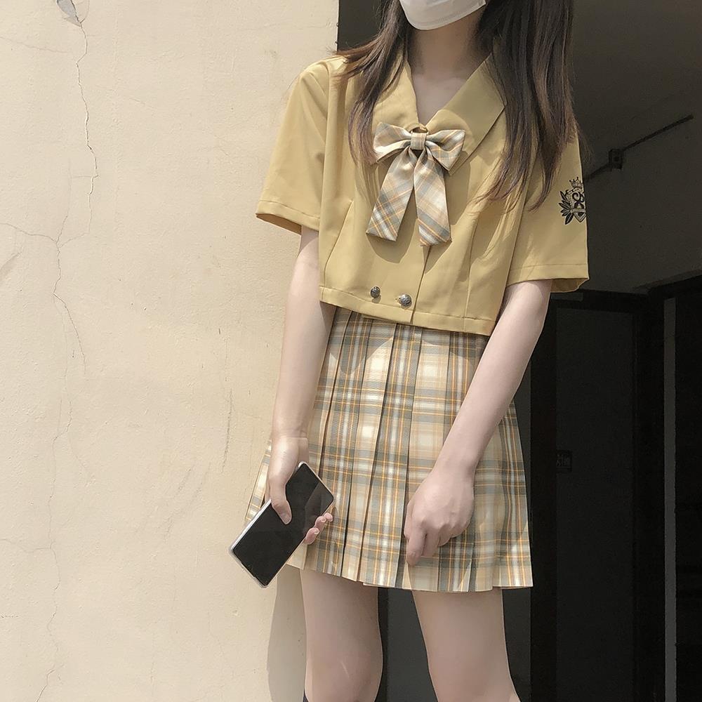 Bộ Đồng Phục Nữ Sinh Amoi 2022 Gồm Áo Sơ Mi Tay Ngắn Phối Chân Váy Xếp Ly Xinh Xắn