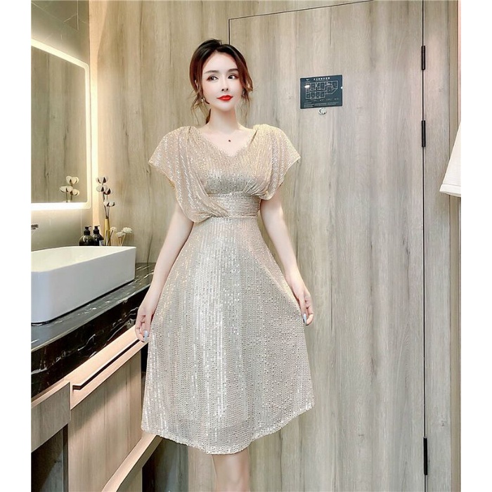 ĐẦM XOÈ DỰ TIỆC CÔNG SỞ KIM SA CÁNH TIÊN CAO CẤP