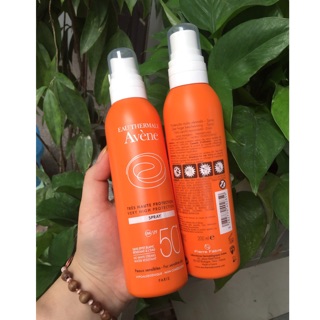 🌞☀️☀️☀️XỊT CHỐNG NẮNG AVENE VERY HIGH PROTECTION SPRAY 50+ 200ml :