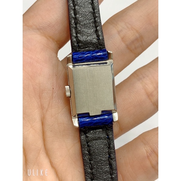 Đồng hồ si nữ Thuỵ Sĩ hiệu Omega cơ cổ lên dây, mặt vuông