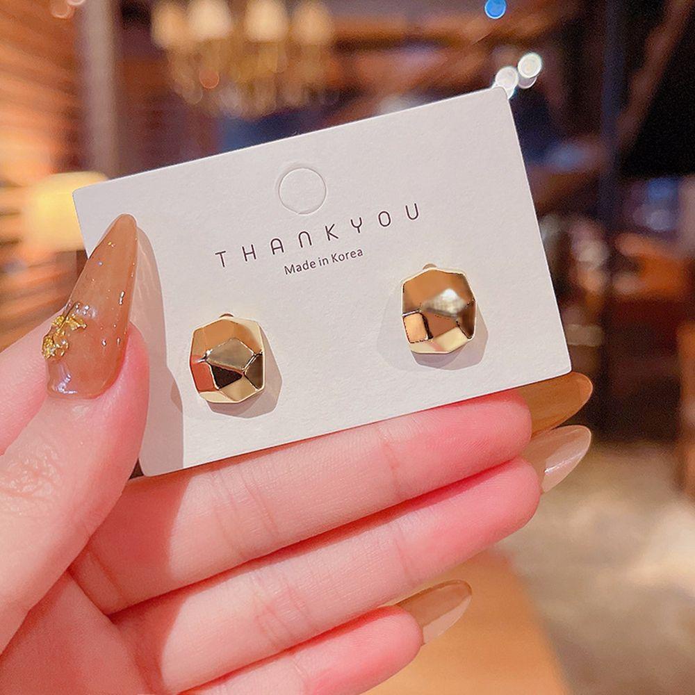 Mocho Khuyên Tai Hợp Kim Ba Chiều Hình Học Ba Chiều Phong Cách Pháp Ngọt Ngào Tinh Tế Cho Nữ