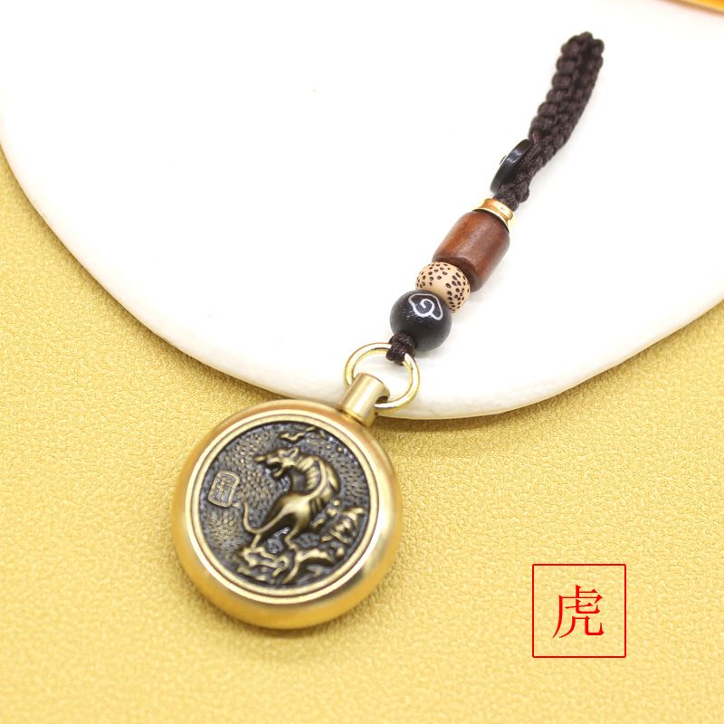 [Hàng Có Sẵn] Mặt Dây Chuyền Xe Hơi Bằng Đồng Thau Xoay Được