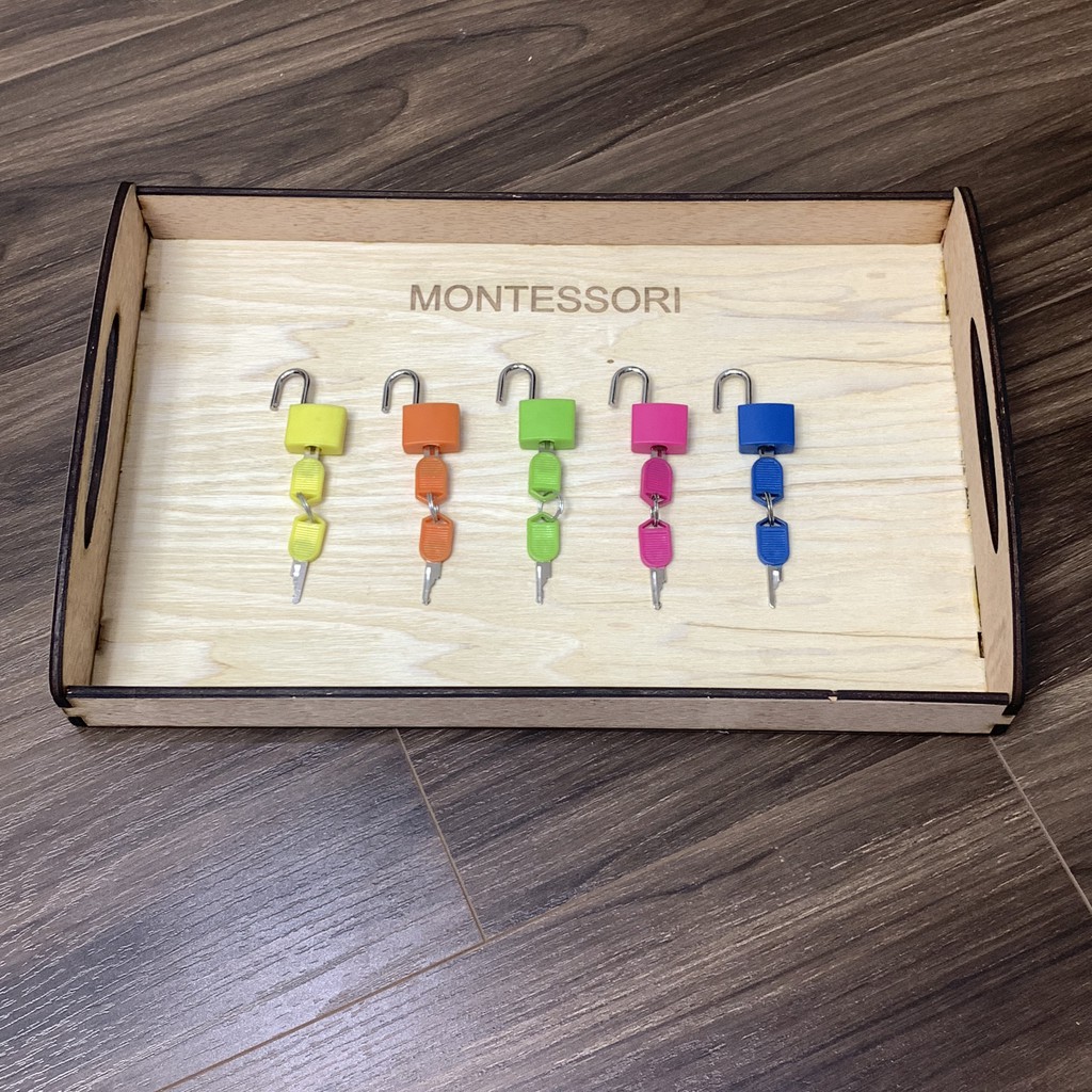 Khay Gỗ Đựng Giáo Cụ Montessori Kèm 5 Ổ Khóa Sắc Màu Giúp Bé Học Kỹ Năng Thực Tế,Montessori Thực Hành